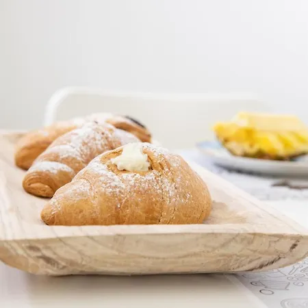 Zio Luciano Bed & Breakfast