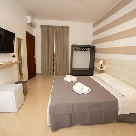 Bed & Breakfast Zio Luciano Avola