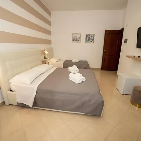 Zio Luciano Bed & Breakfast 3*