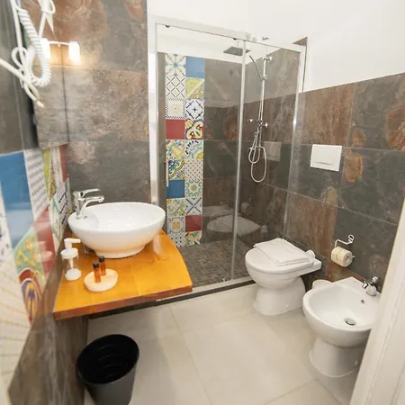 Zio Luciano Bed & Breakfast