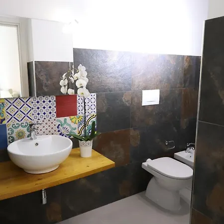 Bed & Breakfast Zio Luciano 3*